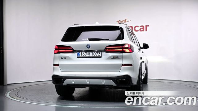 BMW X5 (G05) xDrive 50e M Sport 2025 — фото 4