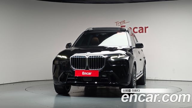 BMW X7 (G07) xDrive 40i M Sport 6STR 2024 — фото 3