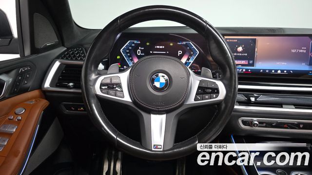 BMW X7 (G07) xDrive 40i M Sport 6STR 2024 — фото 13