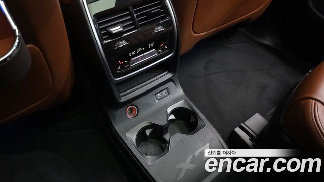 BMW X7 (G07) xDrive 40i M Sport 6STR 2024 — фото 18