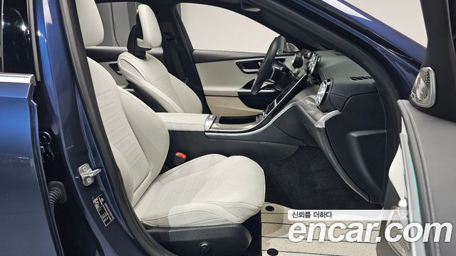 Mercedes-Benz C-Class (W206) C300 4MATIC AMG Line 2024 — фото 26