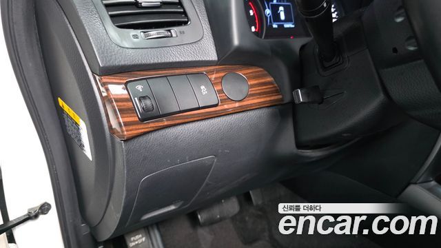 Kia Mohave Diesel 3.0 2WD Noblesse 2017 — фото 27