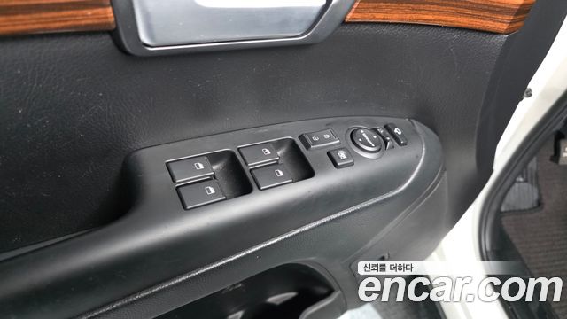 Kia Mohave Diesel 3.0 2WD Noblesse 2017 — фото 29