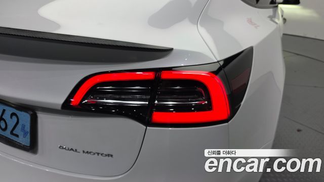 Tesla Model 3 Long Range AWD 2021 — фото 23