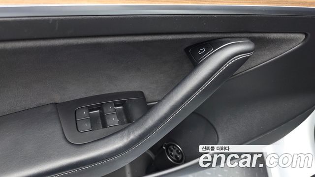 Tesla Model 3 Long Range AWD 2021 — фото 31