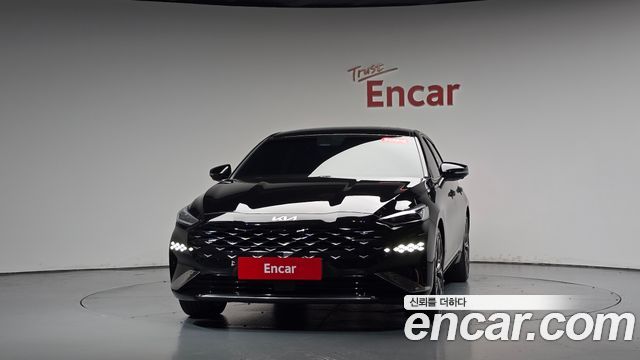 Kia K8 2.5 Gasoline 2WD Noblesse 2023 — фото 3