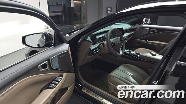 Kia K8 2.5 Gasoline 2WD Noblesse 2023 — фото 10