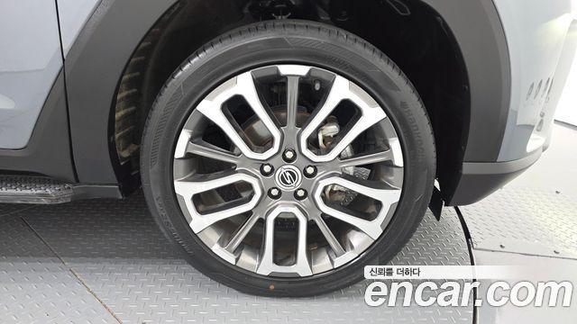 KG Mobility (SsangYong) Torres Gasoline 1.5 2WD T7 2023 — фото 21