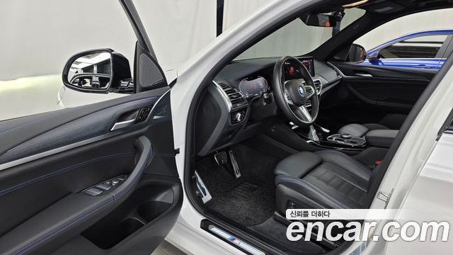 BMW iX3 M Sports 2024 — фото 10