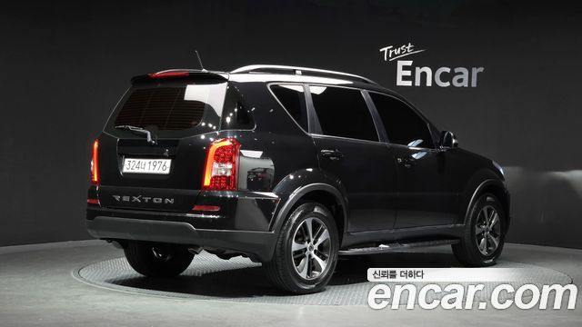 KG Mobility (SsangYong) Rexton W 2.2 4WD RX7 Luxury 2016 — фото 2