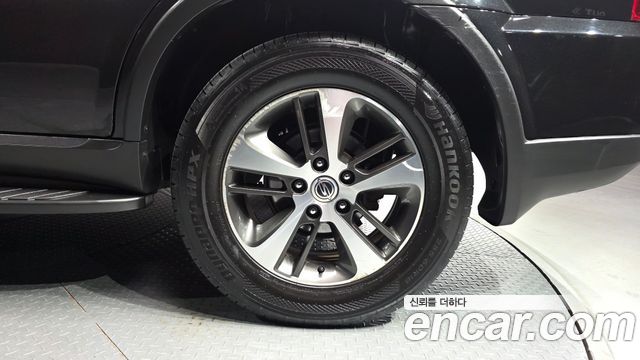KG Mobility (SsangYong) Rexton W 2.2 4WD RX7 Luxury 2016 — фото 21