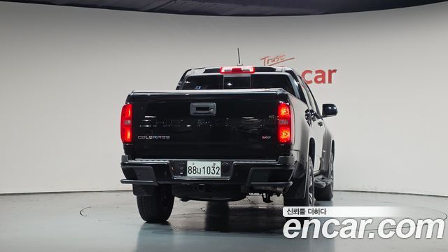 Chevrolet Real New Colorado 3.6 Z71-X 4WD 2022 — фото 4