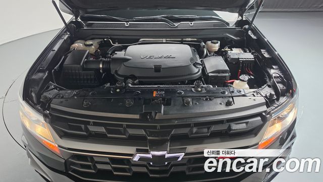 Chevrolet Real New Colorado 3.6 Z71-X 4WD 2022 — фото 6