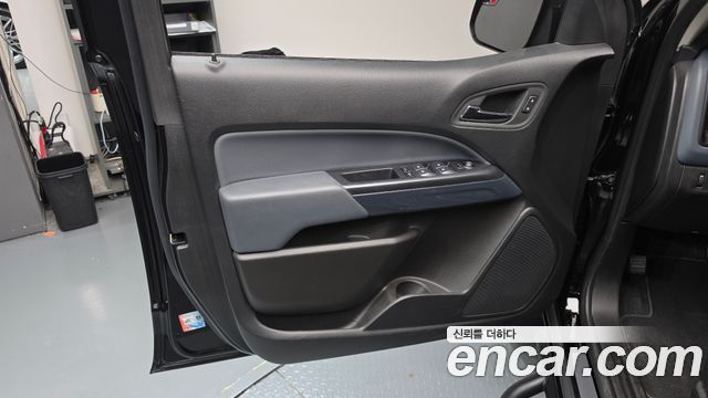 Chevrolet Real New Colorado 3.6 Z71-X 4WD 2022 — фото 24