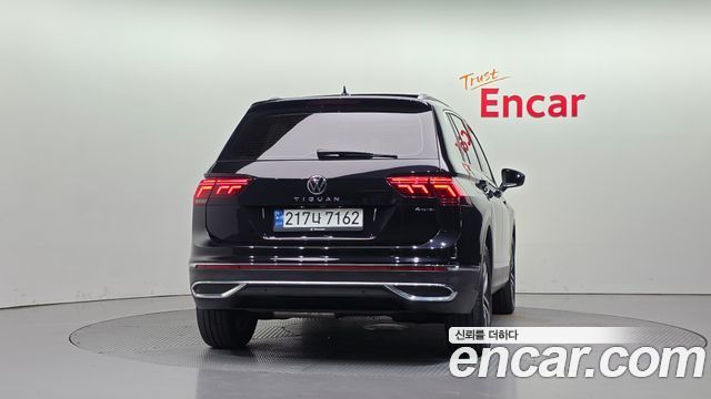 Volkswagen Tiguan (II) 2.0 TDI 4Motion Prestige 2023 — фото 4