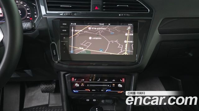 Volkswagen Tiguan (II) 2.0 TDI 4Motion Prestige 2023 — фото 13