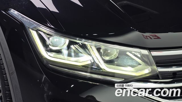 Volkswagen Tiguan (II) 2.0 TDI 4Motion Prestige 2023 — фото 22