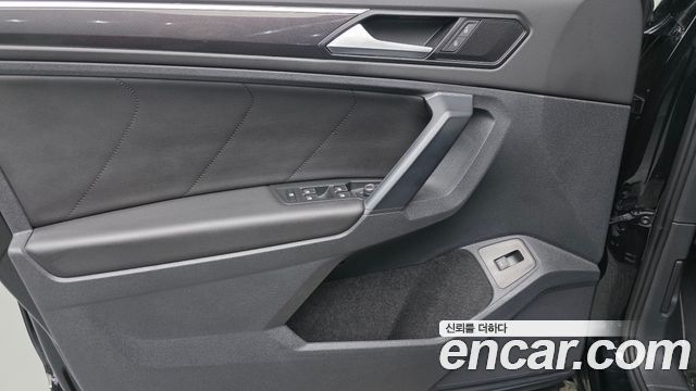 Volkswagen Tiguan (II) 2.0 TDI 4Motion Prestige 2023 — фото 24