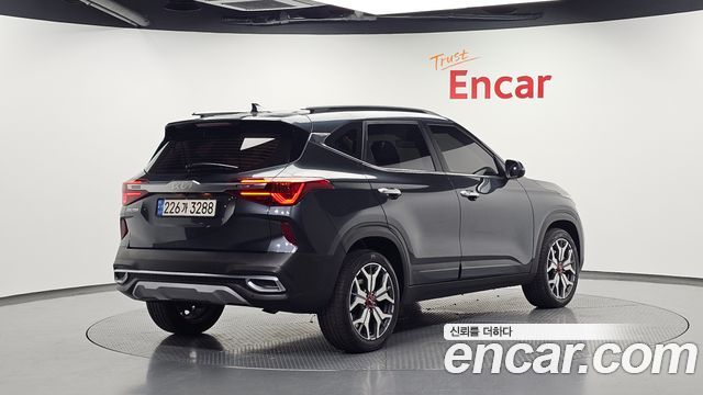 Kia Seltos Gasoline 1.6 Turbo 2WD Signature 2022 — фото 2