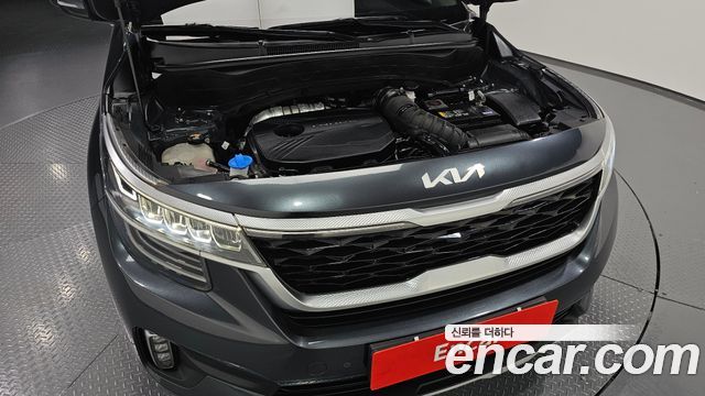 Kia Seltos Gasoline 1.6 Turbo 2WD Signature 2022 — фото 6