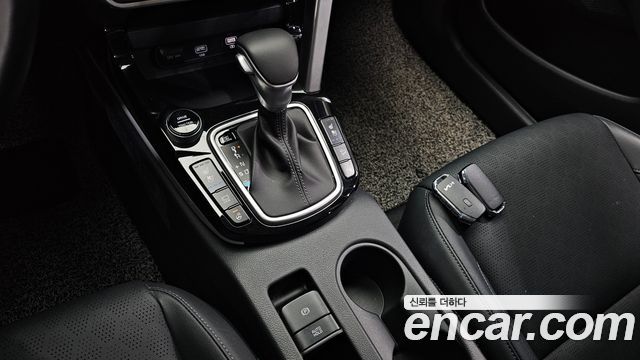 Kia Seltos Gasoline 1.6 Turbo 2WD Signature 2022 — фото 9