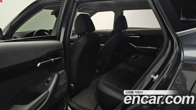 Kia Seltos Gasoline 1.6 Turbo 2WD Signature 2022 — фото 12