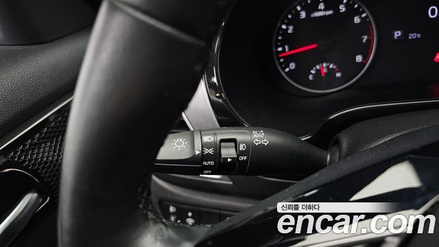 Kia Seltos Gasoline 1.6 Turbo 2WD Signature 2022 — фото 28