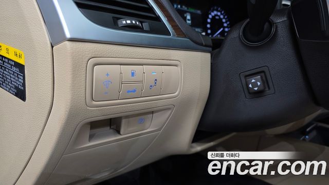 Genesis G80 3.3 GDI AWD Luxury 2018 — фото 18