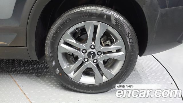 Kia Seltos Gasoline 1.6 Turbo 2WD Prestige 2023 — фото 5