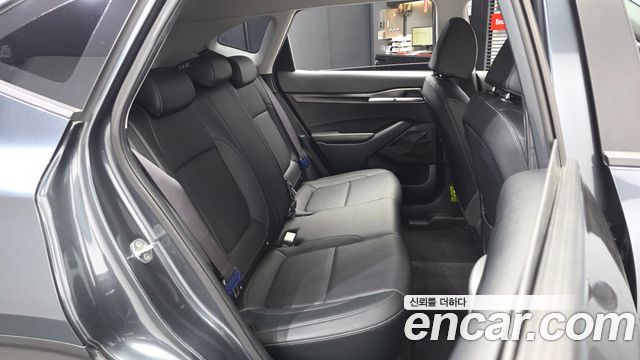 Kia Seltos Gasoline 1.6 Turbo 2WD Prestige 2023 — фото 12