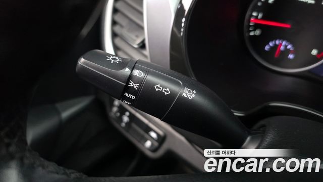 Kia Seltos Gasoline 1.6 Turbo 2WD Prestige 2023 — фото 18