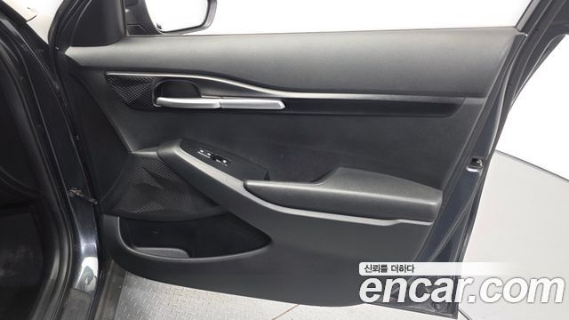 Kia Seltos Gasoline 1.6 Turbo 2WD Prestige 2023 — фото 24