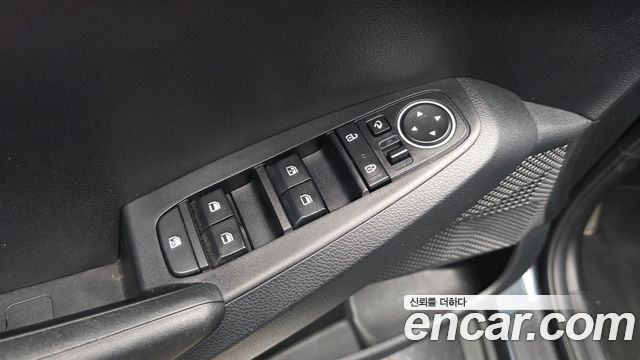 Kia Seltos Gasoline 1.6 Turbo 2WD Prestige 2023 — фото 28