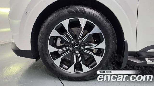 Kia Carnival (IV) Gasoline 9-Seater Signature 2023 — фото 5