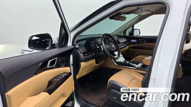 Kia Carnival (IV) Gasoline 9-Seater Signature 2023 — фото 17