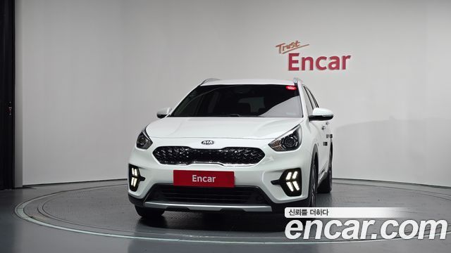 Kia Niro 1.6 HEV Prestige 2020 — фото 3