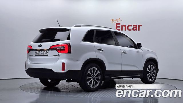 Kia Sorento R Diesel 2.0 2WD Limited 2013 — фото 2