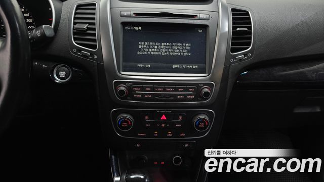 Kia Sorento R Diesel 2.0 2WD Limited 2013 — фото 14