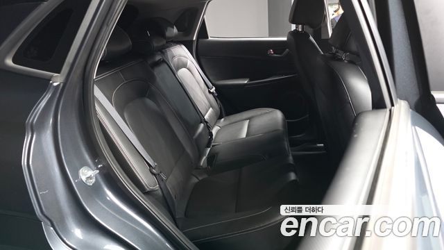 Hyundai Kona Hybrid Premium Special 2020 — фото 12