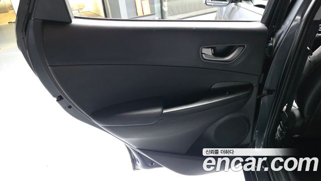 Hyundai Kona Hybrid Premium Special 2020 — фото 25