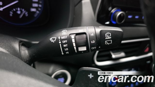 Hyundai Kona Hybrid Premium Special 2020 — фото 28
