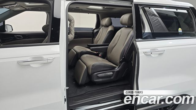 Kia Carnival (IV) HEV 7-Seater X Line 2026 — фото 11