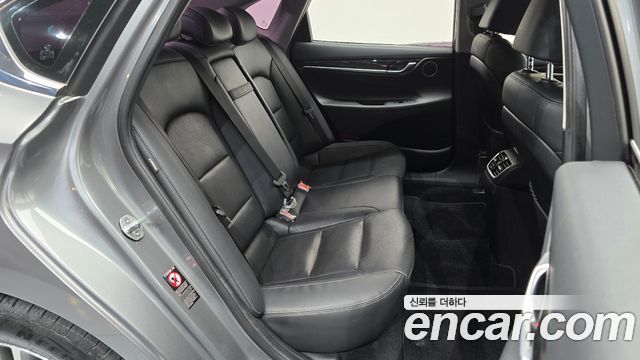 Hyundai Grandeur (IG) 2.4 Premium 2018 — фото 11