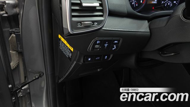 Hyundai Grandeur (IG) 2.4 Premium 2018 — фото 16