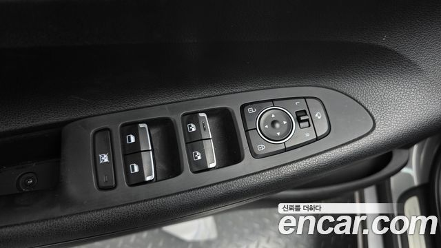 Hyundai Grandeur (IG) 2.4 Premium 2018 — фото 17