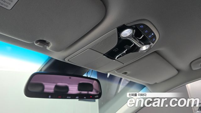 Hyundai Grandeur (IG) 2.4 Premium 2018 — фото 19