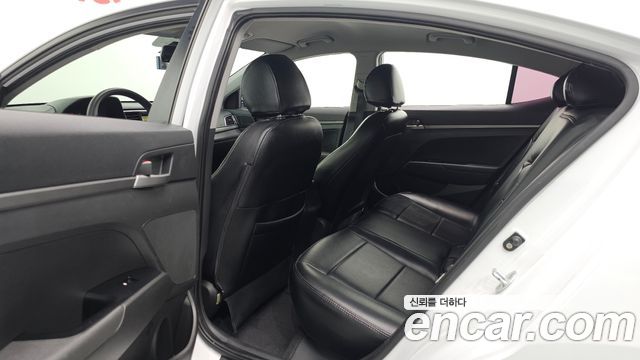 Hyundai Avante (AD) 1.6 GDI Style 2017 — фото 16