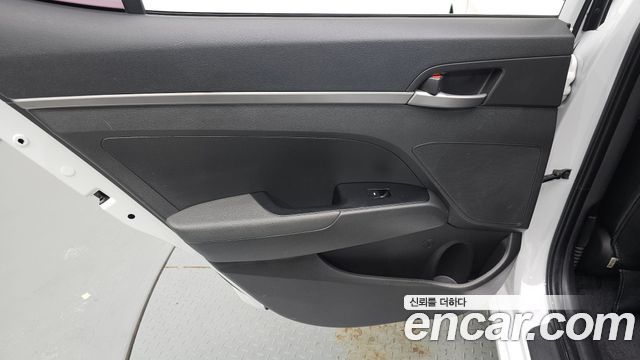 Hyundai Avante (AD) 1.6 GDI Style 2017 — фото 31