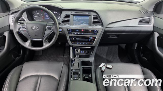 Hyundai Sonata (LF) 2.0 Style Special 2016 — фото 7