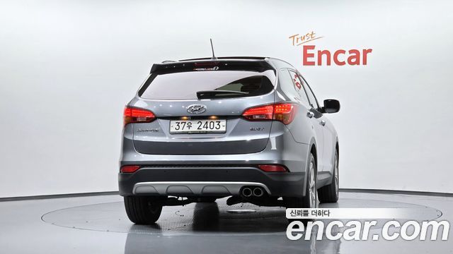 Hyundai Santa Fe (DM) Diesel(e-VGT) 2.0 2WD Premium 2013 — фото 4